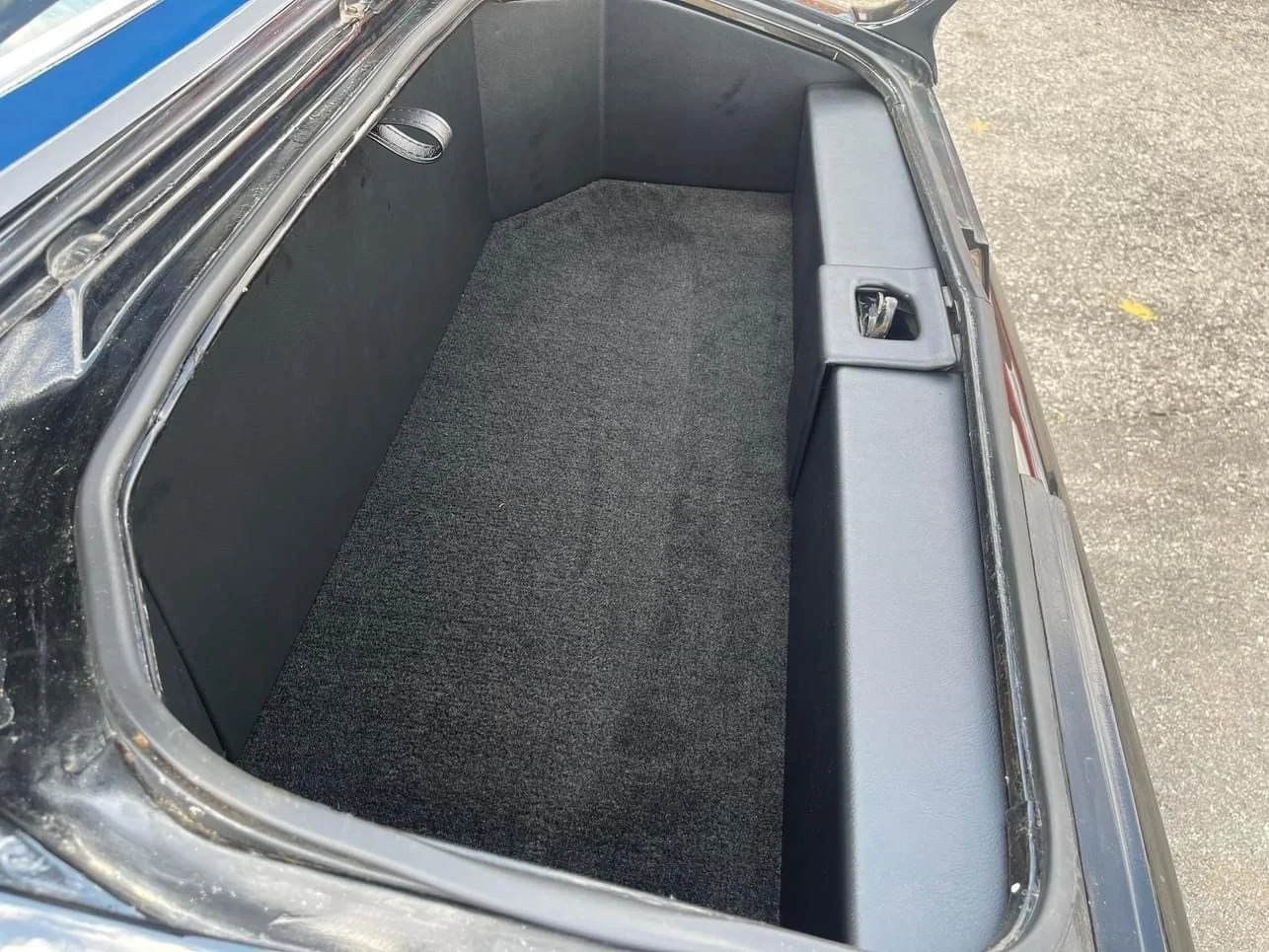 トランクセット 1974-1978 Trunk Enclosure Kits — Second Gen Graveyard